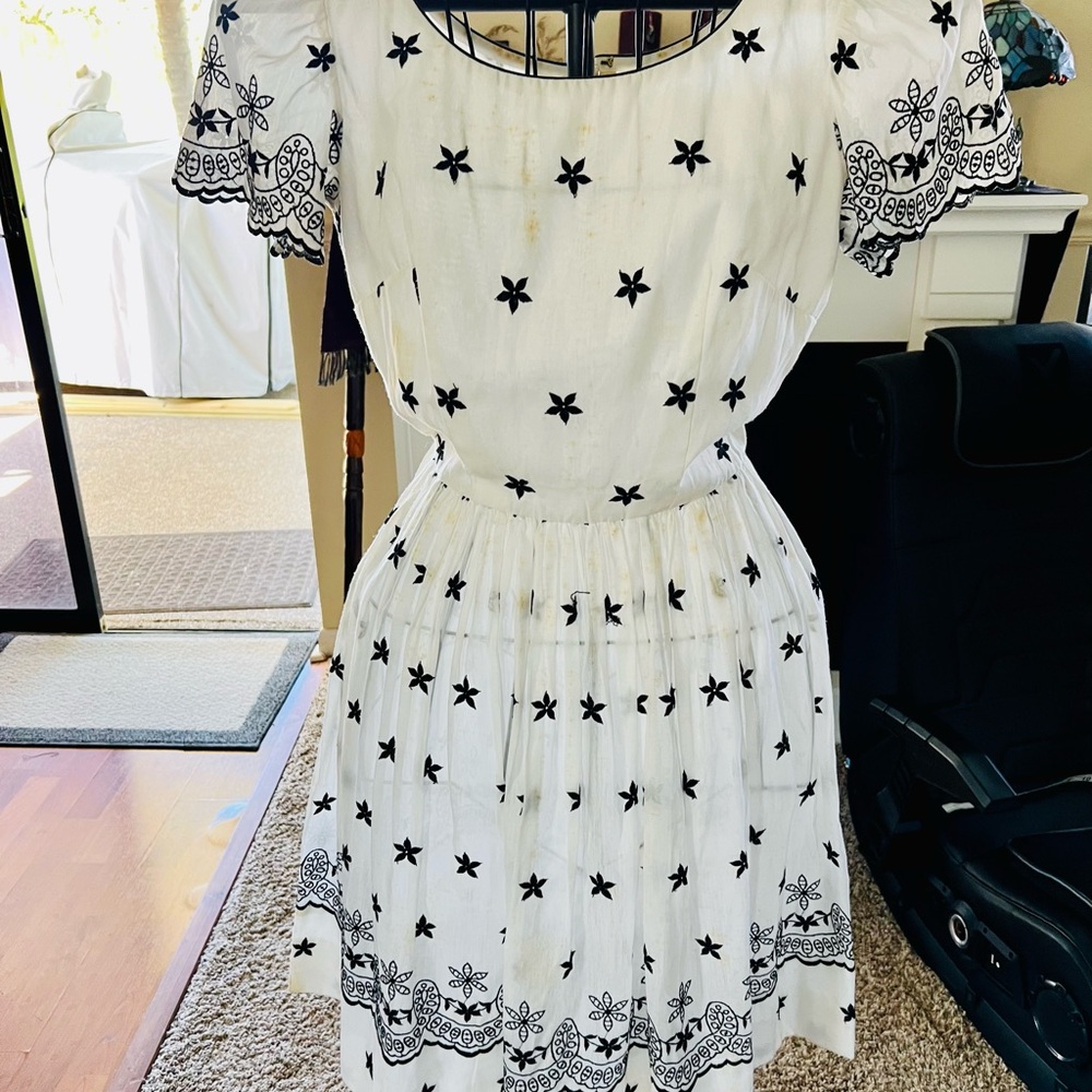 Antique WWII Era Embroidered White Dress with Black Floral Design from France 🇫🇷